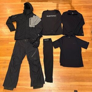 Burton Black and Gray Men's Snow Gear Set